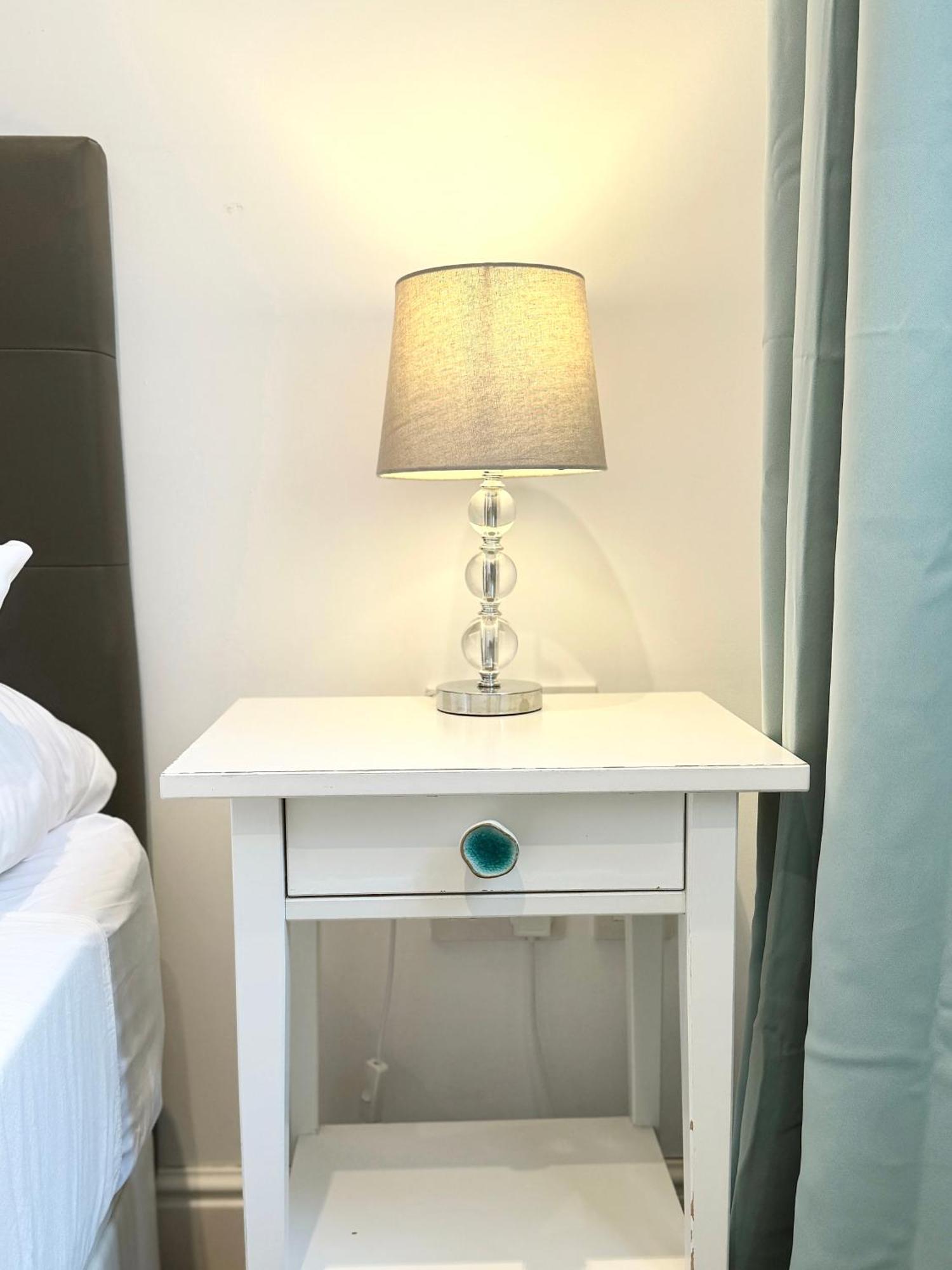 Fabulous City Centre Apartment - Grand Central House ยิบรอลตาร์ ภายนอก รูปภาพ