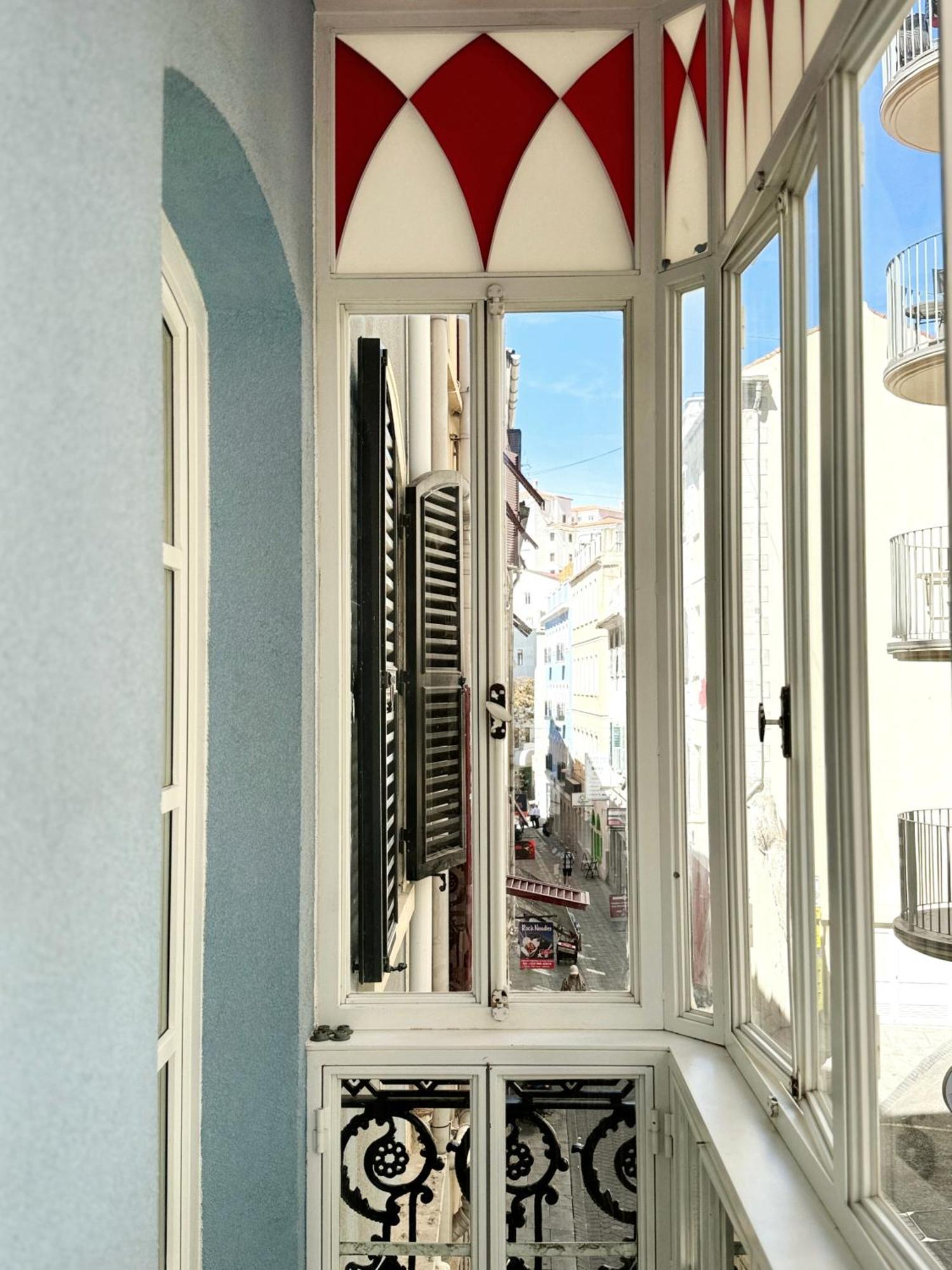 Fabulous City Centre Apartment - Grand Central House ยิบรอลตาร์ ภายนอก รูปภาพ