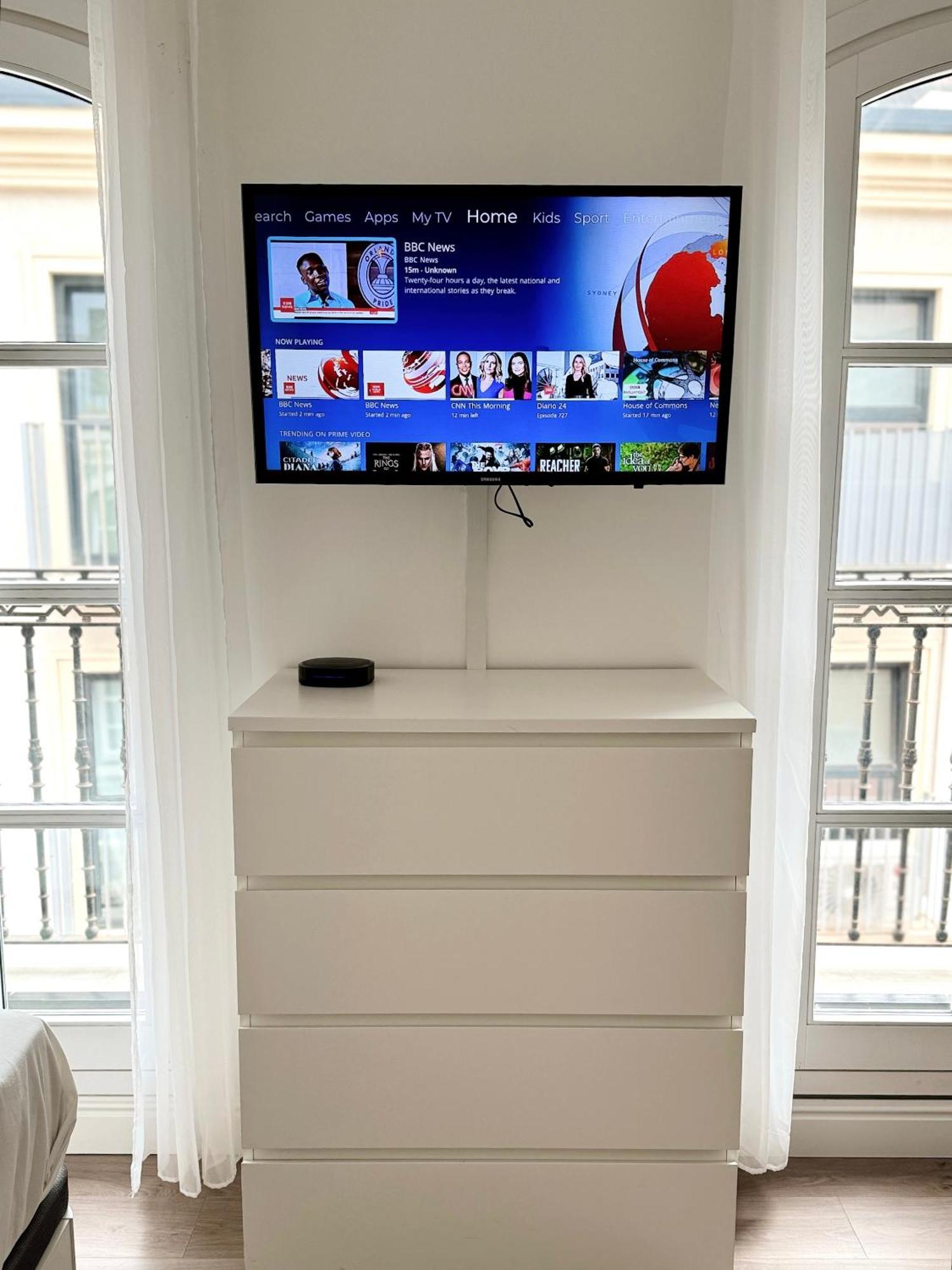 Fabulous City Centre Apartment - Grand Central House ยิบรอลตาร์ ภายนอก รูปภาพ