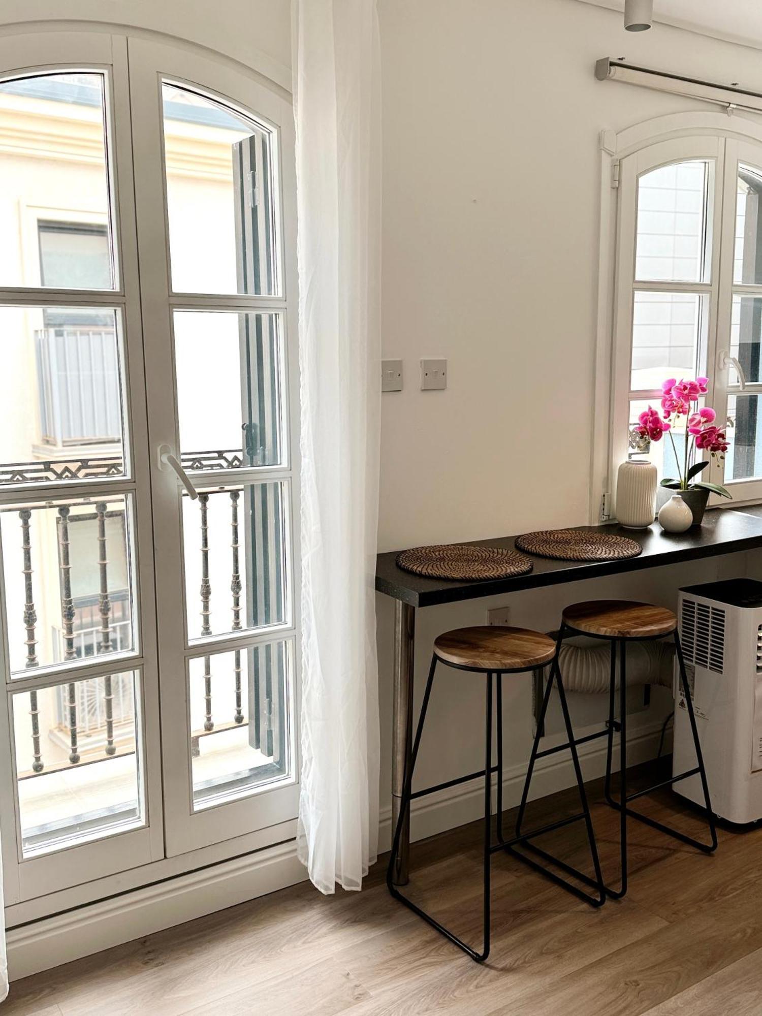Fabulous City Centre Apartment - Grand Central House ยิบรอลตาร์ ภายนอก รูปภาพ